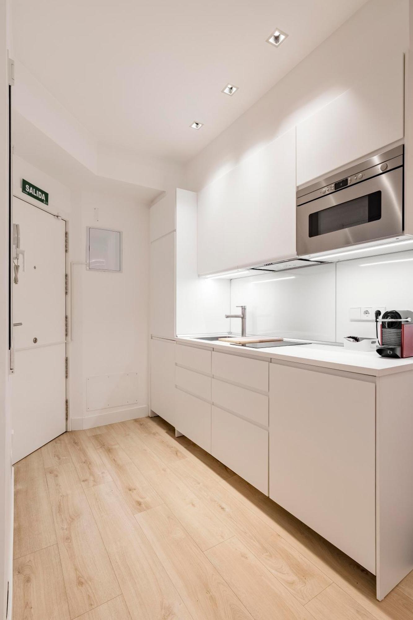 Charming Malasana Vibes - Alquileres Temporales Madrid Exterior photo